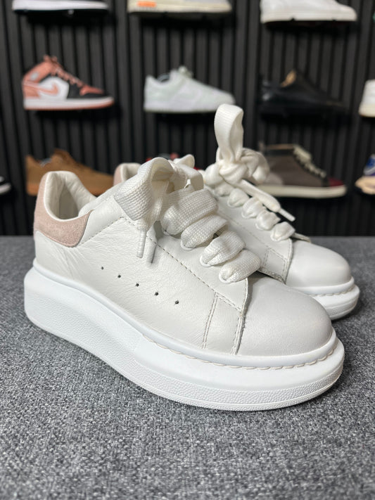 Alexander McQueen White UK10 Child EU28