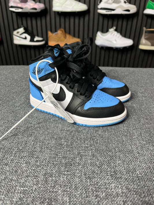 Air Jordan 1 Retro High University Blue/Black UK10 Child