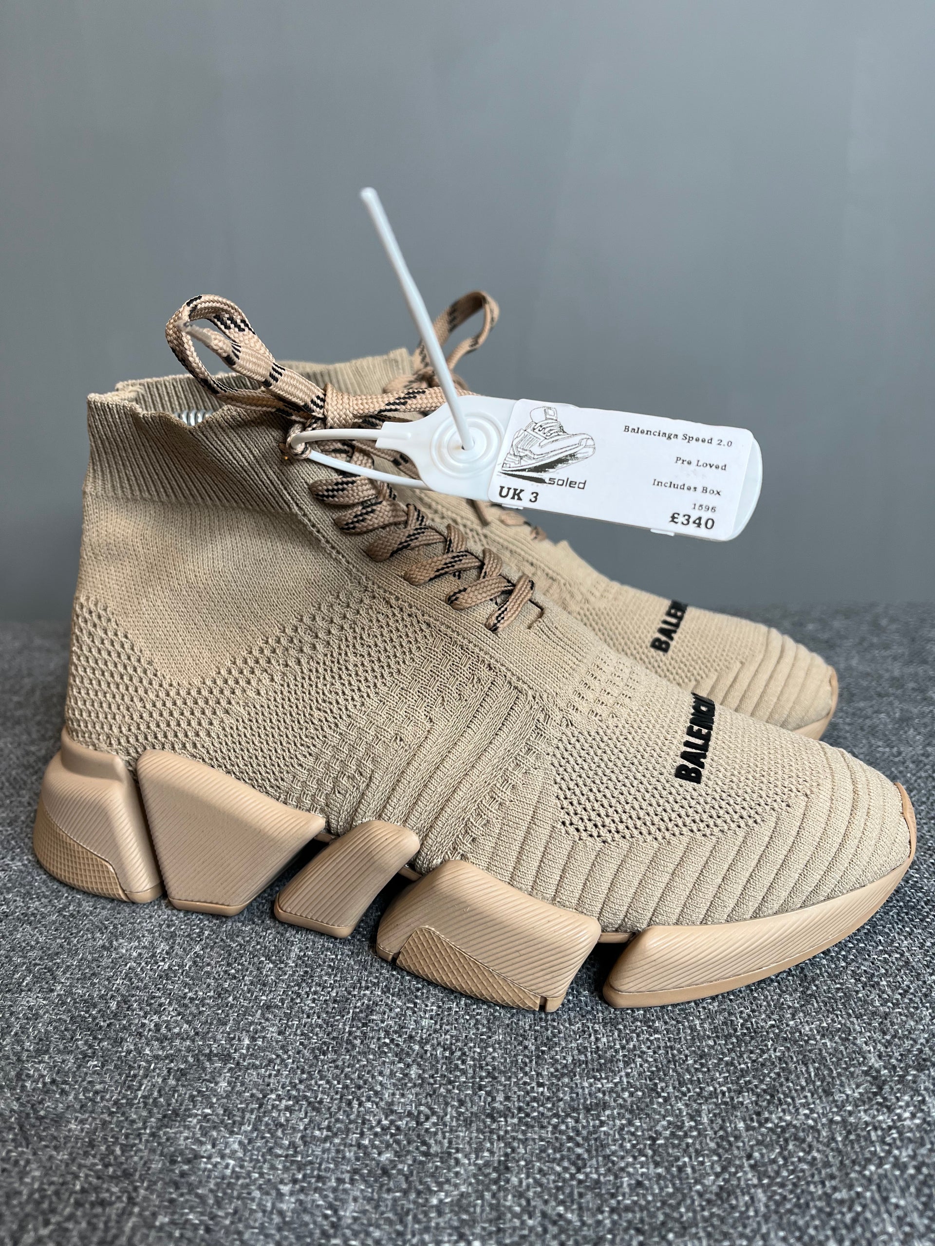 Balenciaga speed beige online