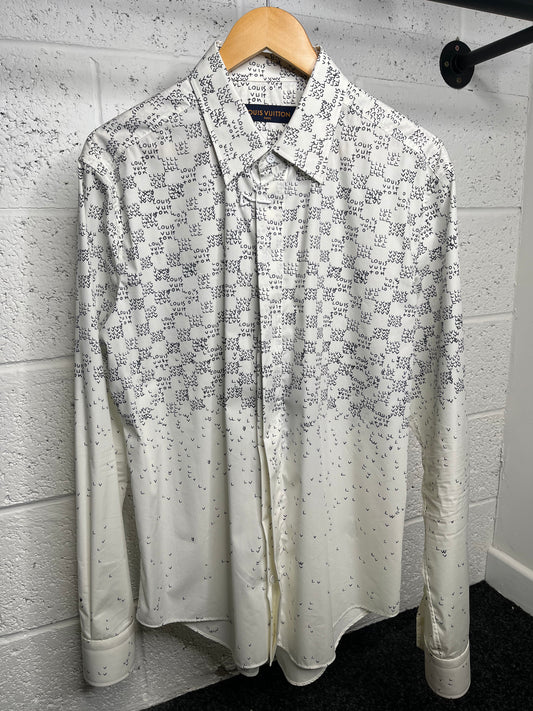 Louis Vuitton Damier Spread Shirt Size Large 1717