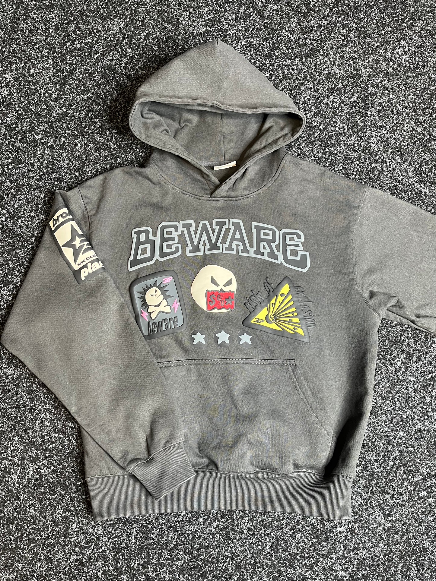 Broken Planet Beware Hoodie Grey Medium 1936