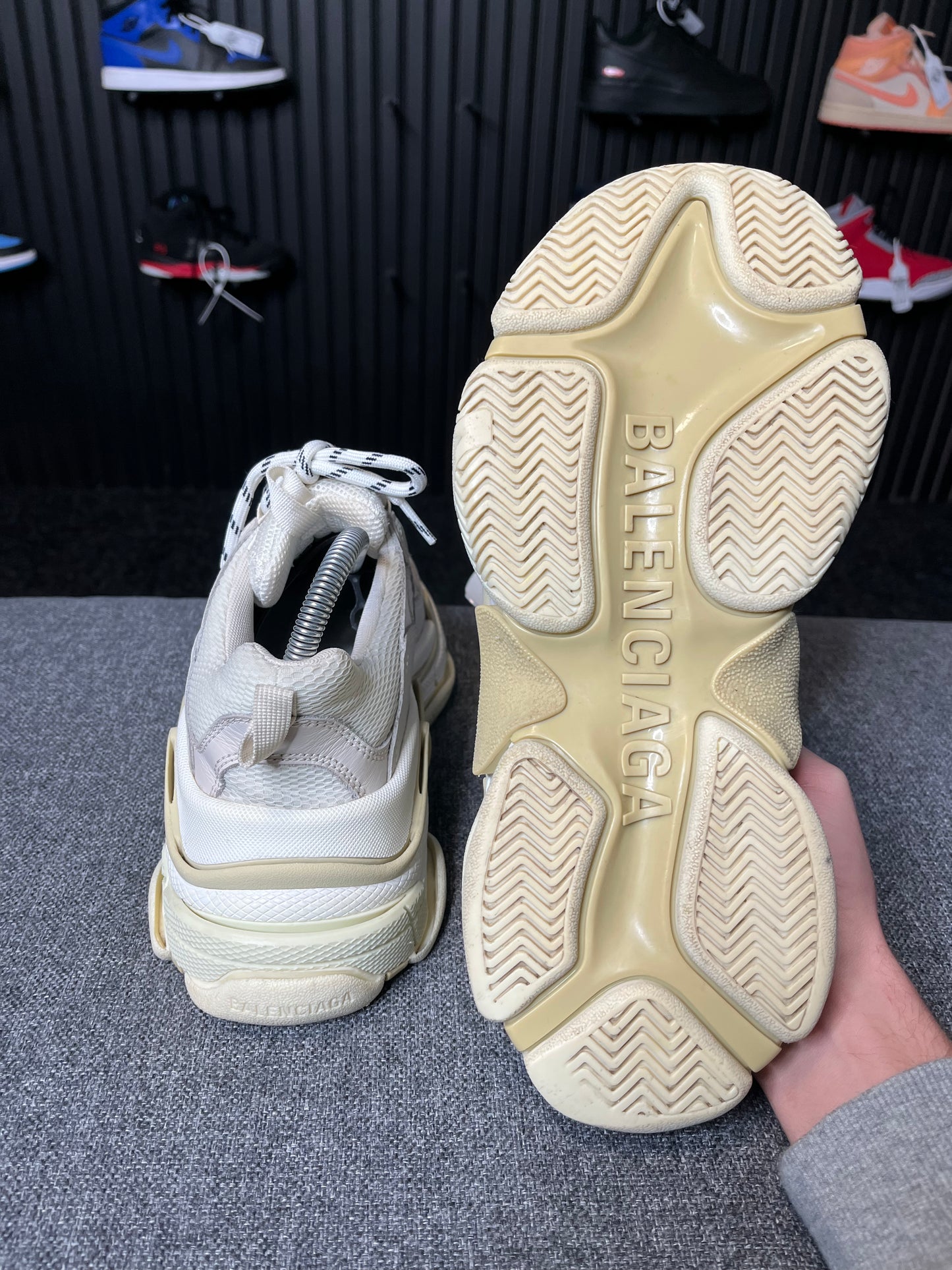 Balenciaga Triple S White UK5 1982